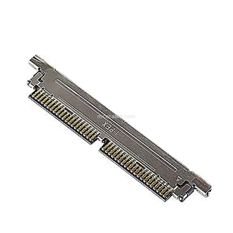30P 마이크로 코아시얼 케이블 20728 20777-040T-01 낮은 높이의 커넥터 공간에 적합