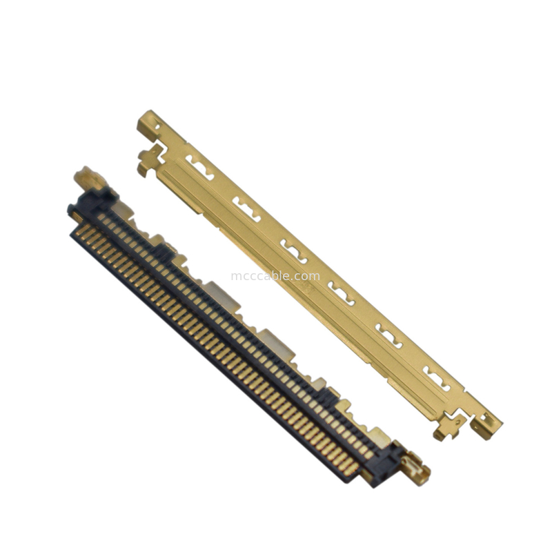 20846-040T-01 기계적 잠금장치로 완전히 보호되어 고속 데이터 전송 (20 Gbps/lane) 에 적합하다