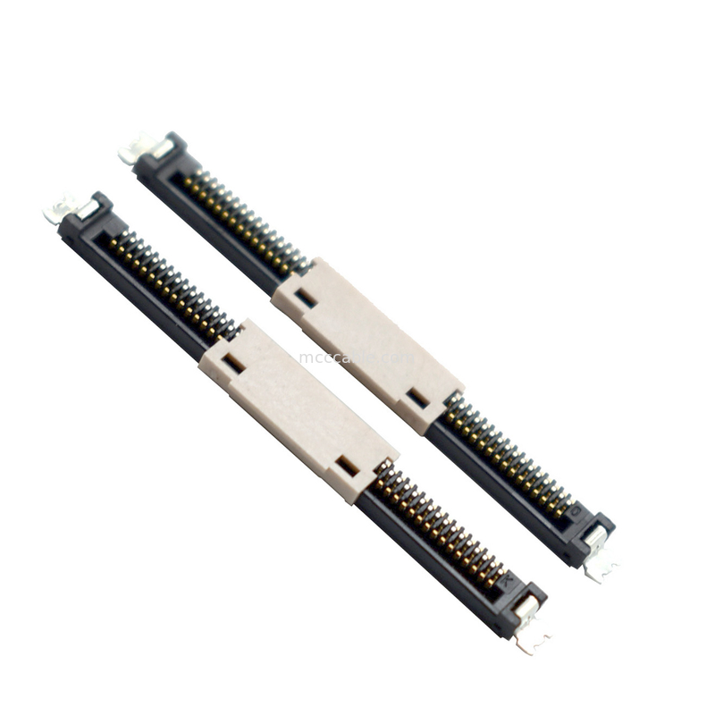 20846-040T-01 기계적 잠금장치로 완전히 보호되어 고속 데이터 전송 (20 Gbps/lane) 에 적합하다
