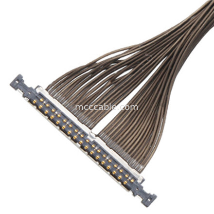 32핀 마이크로 코아시얼 케이블 0.3mm 피치 20496-032T-40 드론 32P 커넥터용 Lvds 케이블