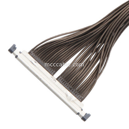 32핀 마이크로 코아시얼 케이블 0.3mm 피치 20496-032T-40 드론 32P 커넥터용 Lvds 케이블