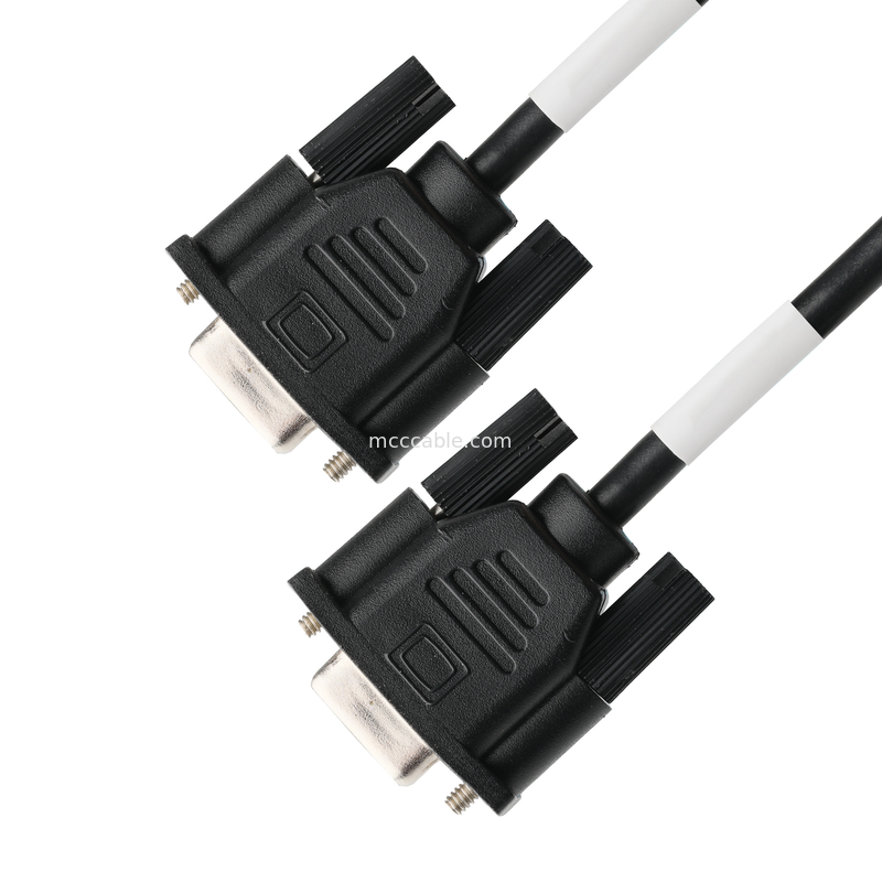 D-SUB-9PIN 남성 SOLDER TYPE 흰색 고무 코어 니켈 접착 껍질 D-SUB-9Pin 여성 커넥터 OEM/ODM