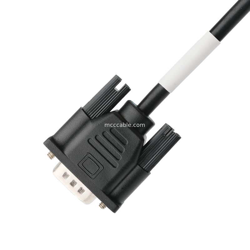 D-SUB-9PIN 남성 SOLDER TYPE 흰색 고무 코어 니켈 접착 껍질 D-SUB-9Pin 여성 커넥터 OEM/ODM