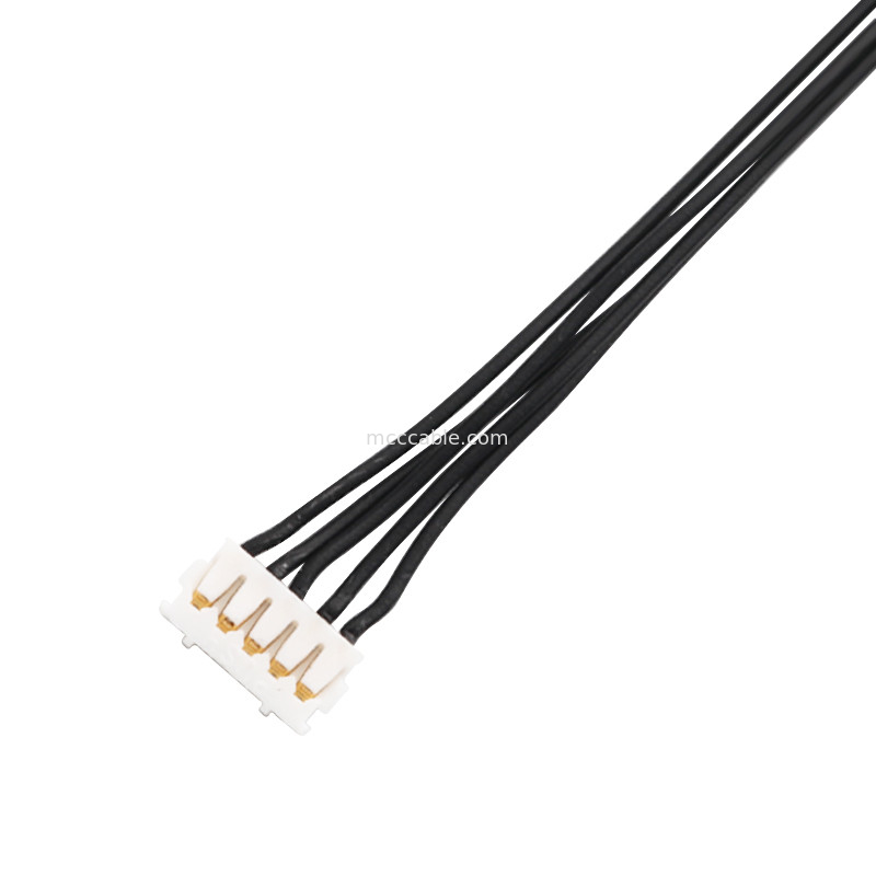 UAV 케이블 조립 Lvds Edp 케이블 조립 0.25mm Pitch 20531-034T-02 To Jst Auhr-05v-H 34 핀 마이크로 코아시얼 케이블
